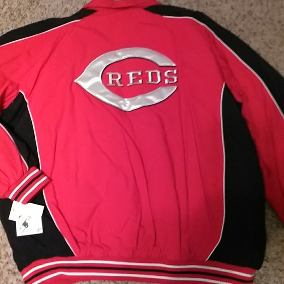 Cincinnati Reds coat - Picture 3 of 3
